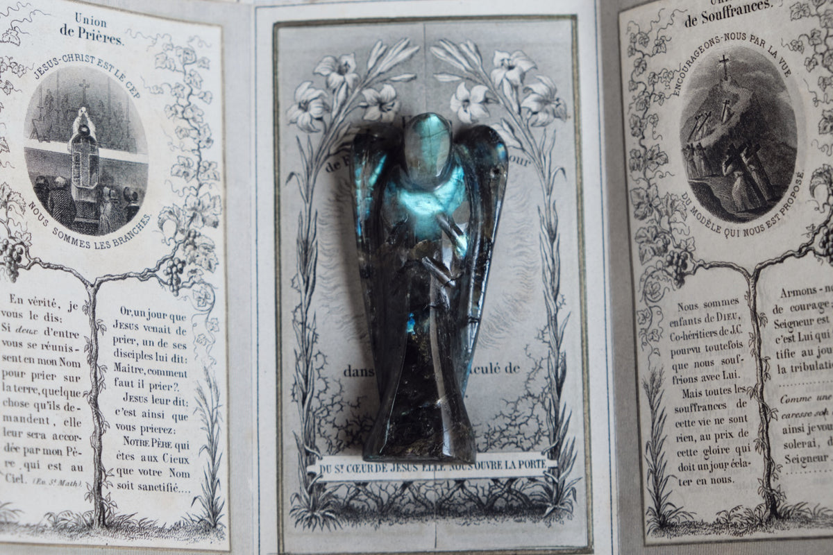 Ange gardien figurine cristal naturel vue 2