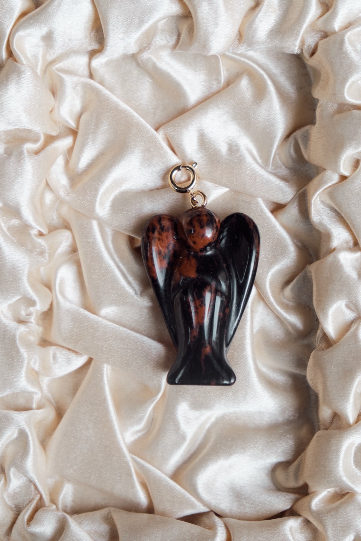 Pendentif ange pierre naturelle vue 2